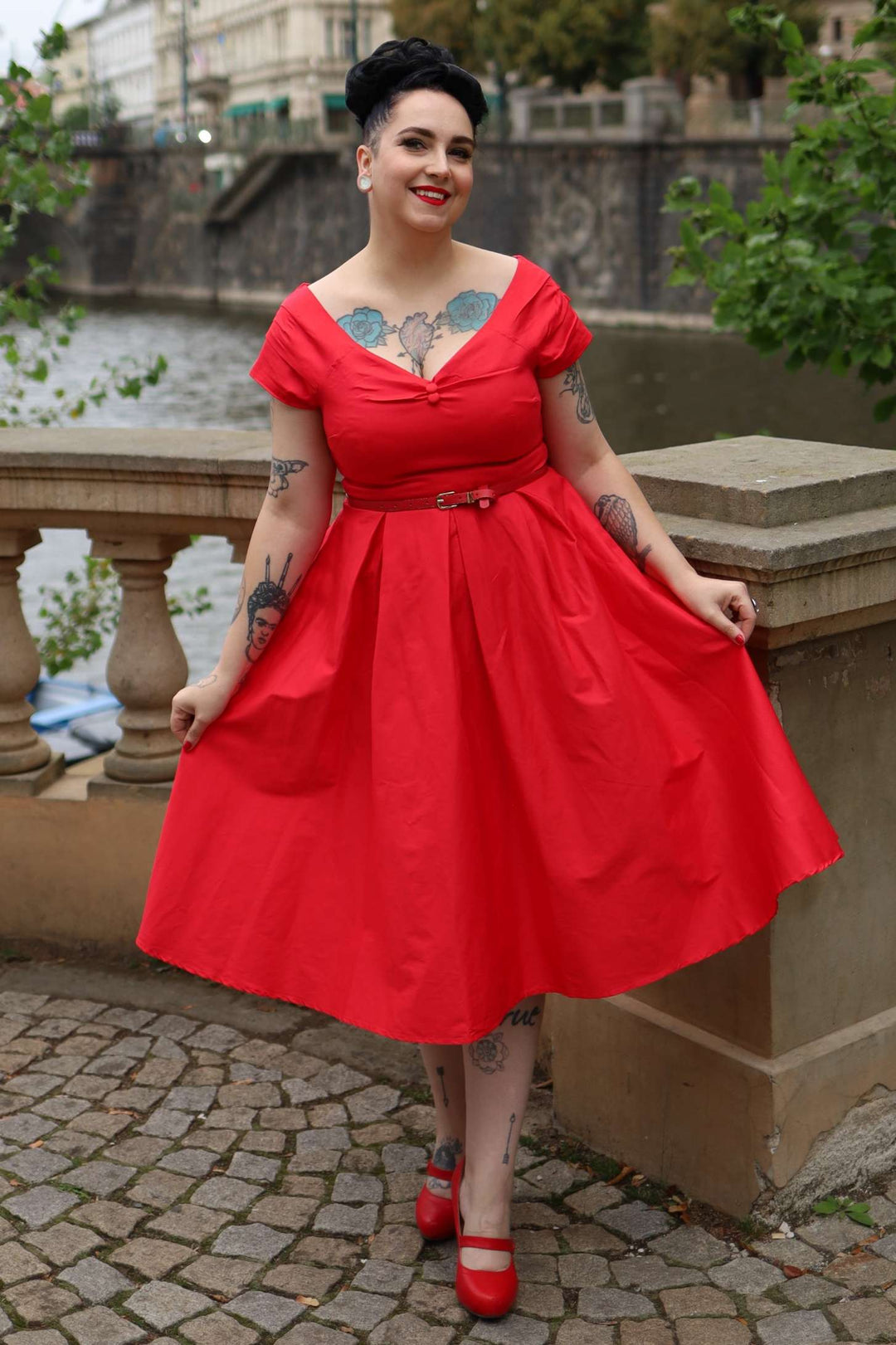 Lady in Lily Red Dress | 50s Style Dress AU
