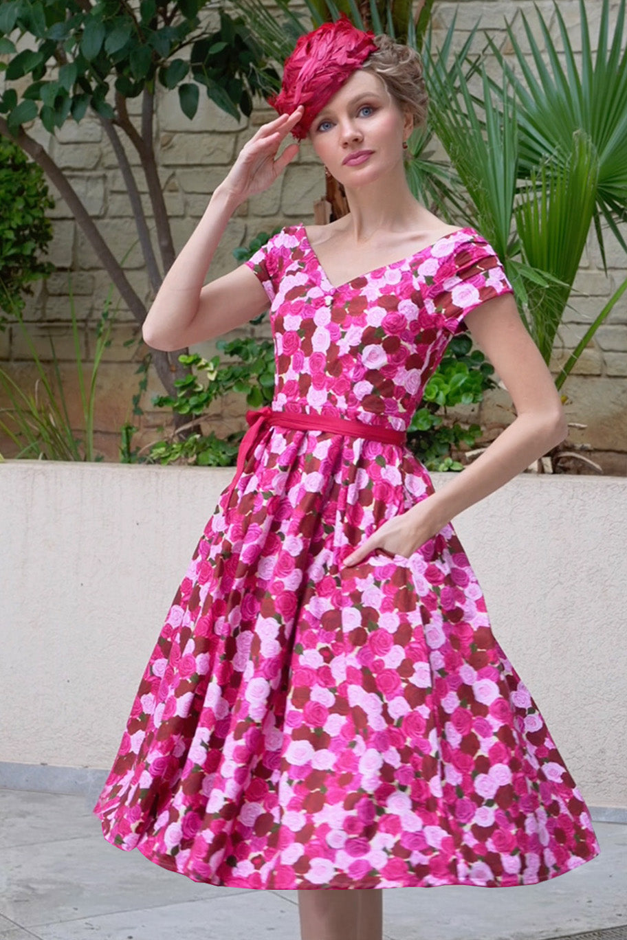 Lady wearing a Lily Pink Rose Garden Dress | Vintage Floral Dress