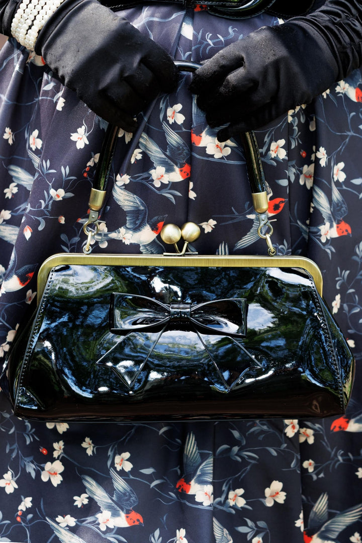 Elise Vintage Kiss-lock Bow Evening Handbag in Black