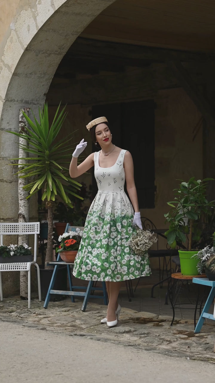 Video of a lovely lady in Amanda Daisies in White Dress | 50s Style Dress